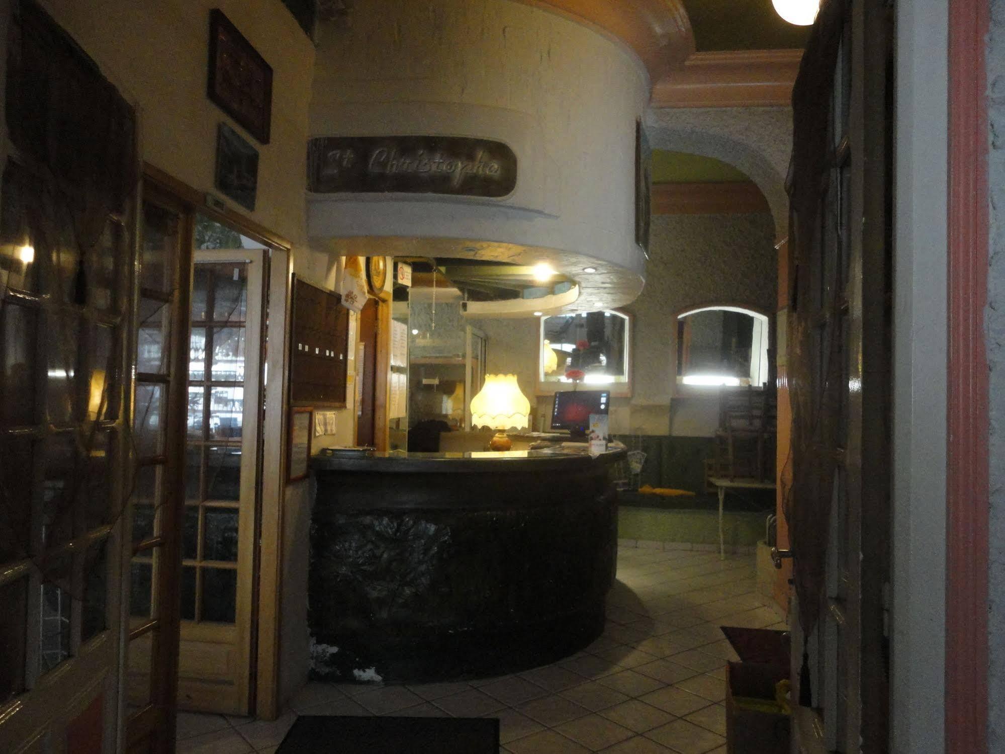 Hotel-Restaurant Le Saint Christophe Lourdes Dış mekan fotoğraf