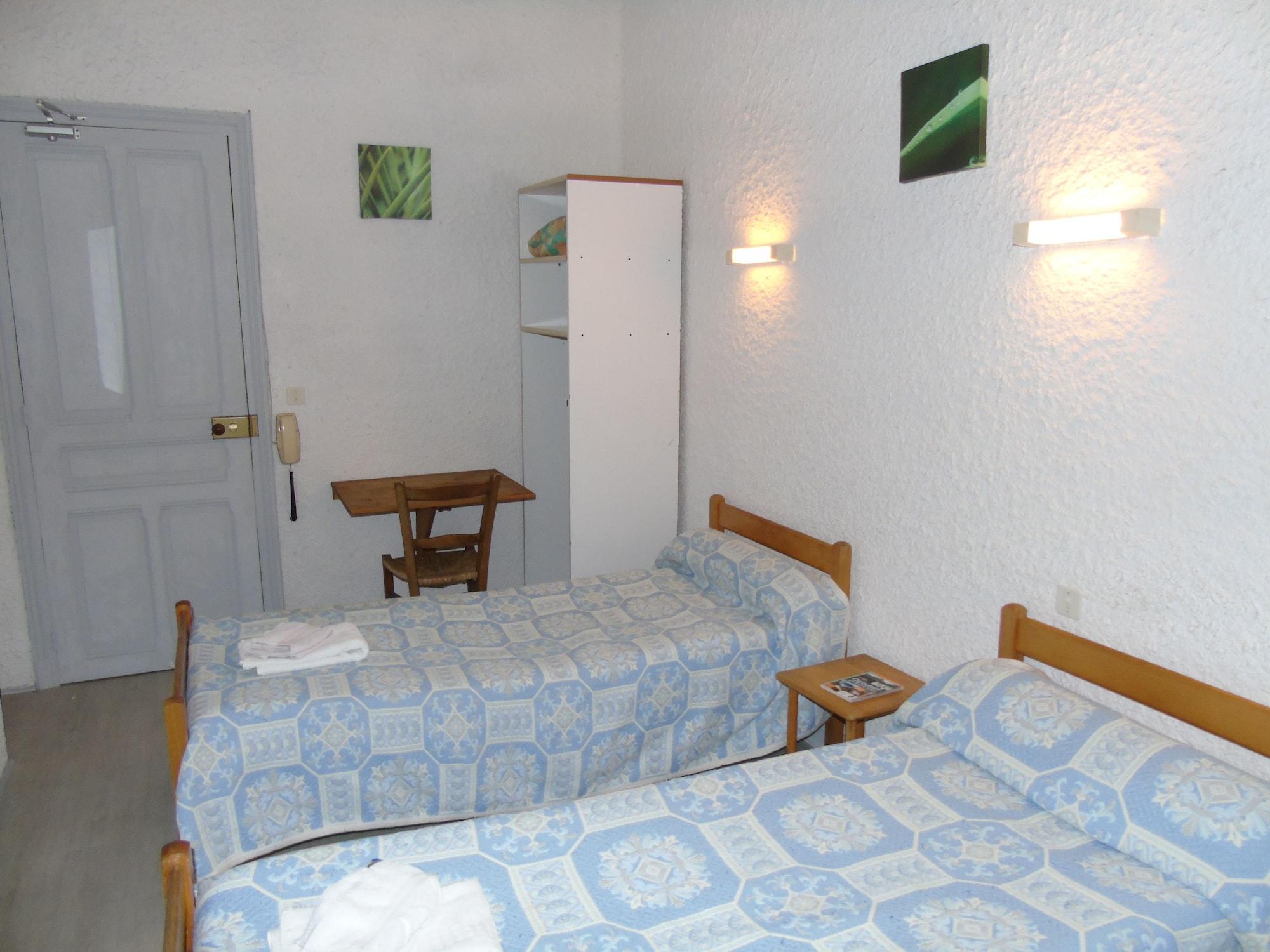 Hotel-Restaurant Le Saint Christophe Lourdes Dış mekan fotoğraf