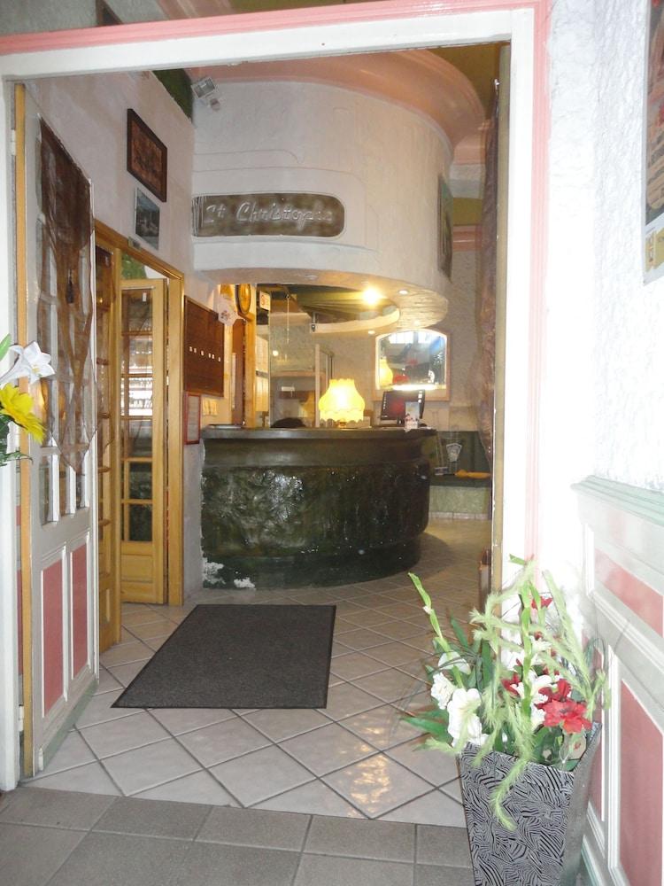 Hotel-Restaurant Le Saint Christophe Lourdes Dış mekan fotoğraf